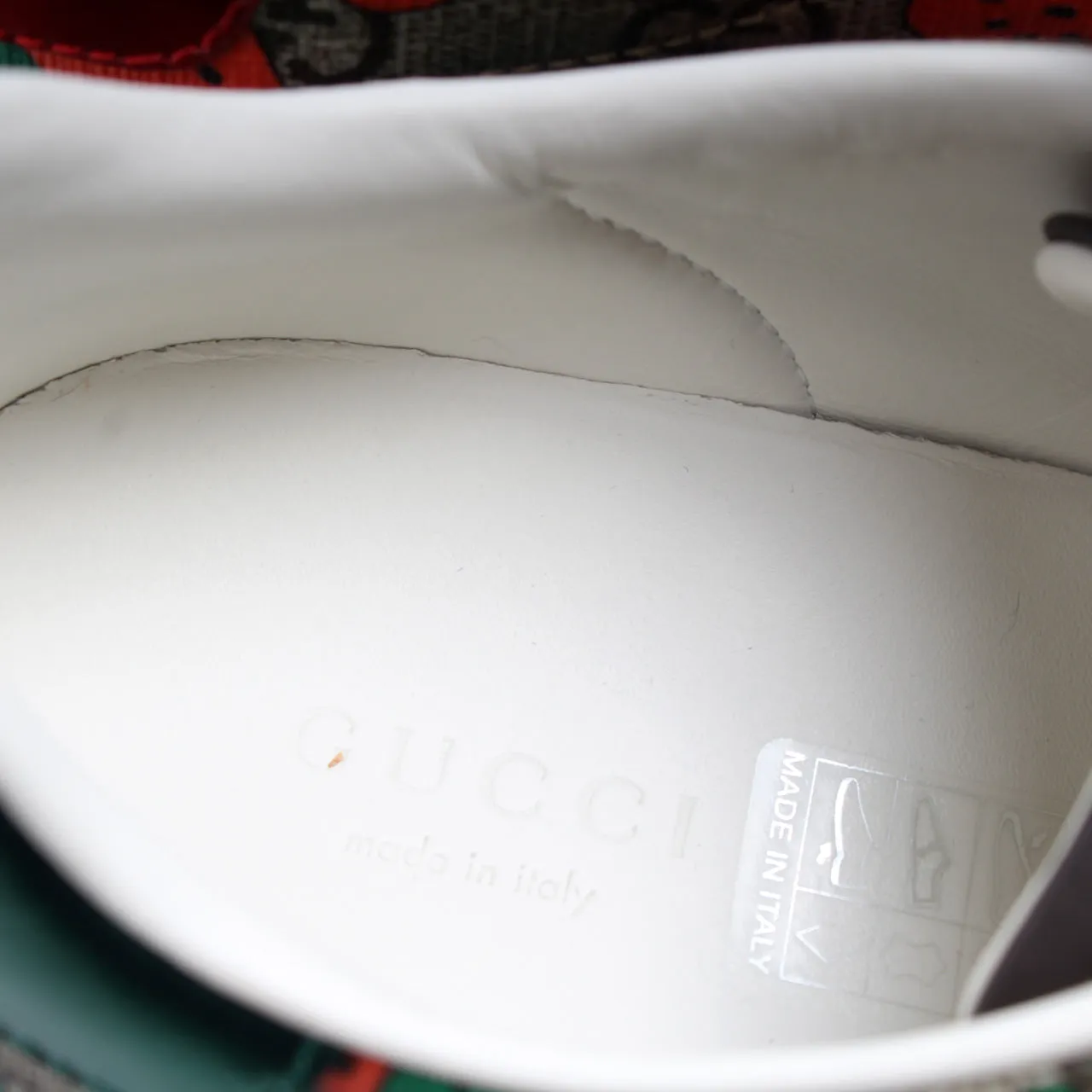 Ace Web Berry Sneakers Size 37