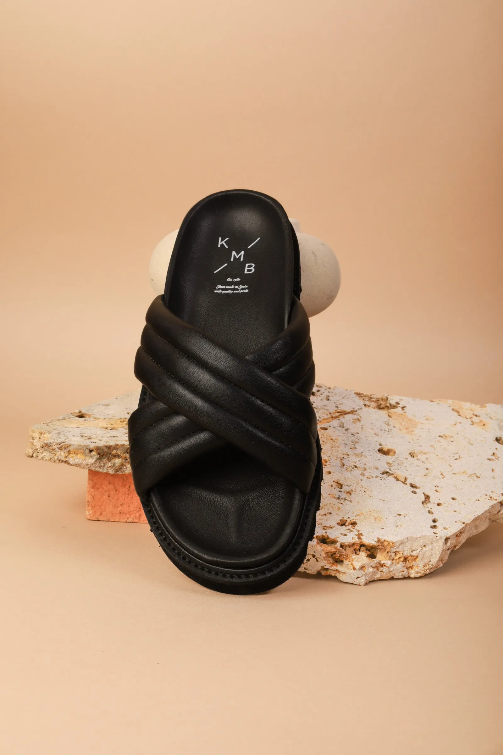 CORAL BLACK