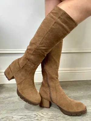 Lucy Khaki – Below-the-Knee Velvet Boots