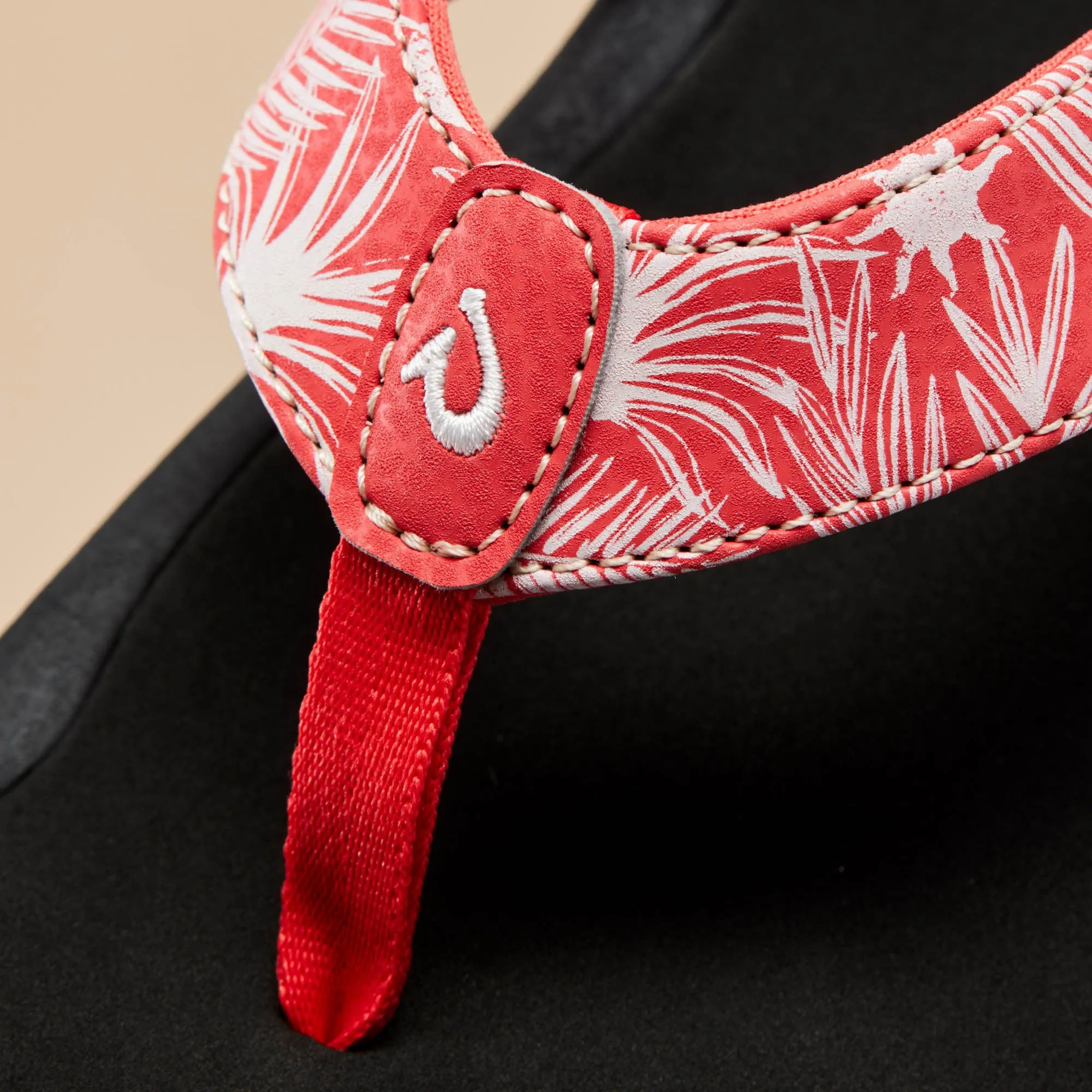 Ohana - Lehua Flower / Onyx