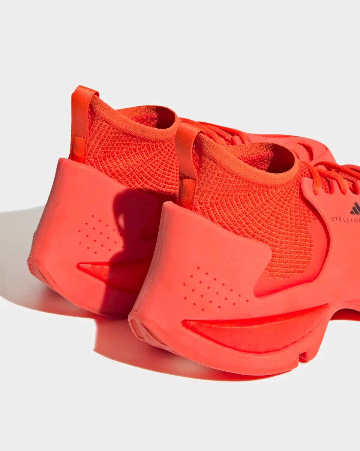 Sportswear Active Orange / Core Black / Active Orange Low Top Sneakers